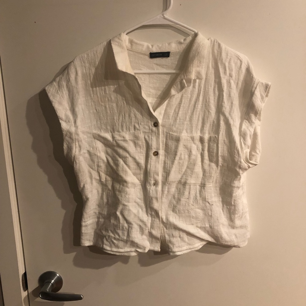 Boxy cropped cotton button down